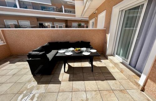 Pilar de la Horadada Apartment | Sunny Stay in Torre De La Horadada