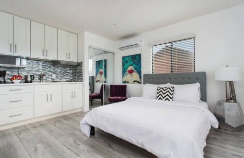 Venice Apartment | Sunny Studio in the Heart of Venice Beach - #5