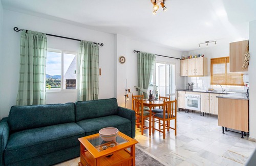 Oasis del Capistrano Apartment | Sunny Terrace Chimenea by Casasol