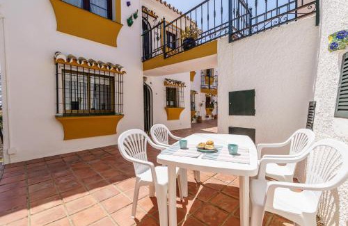 La Capellania Apartment | Sunny Tranquility With Pool - Happy Rentals