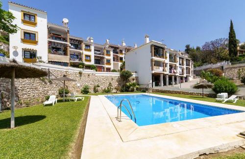 La Capellania Apartment | Sunny Tranquility With Pool - Happy Rentals