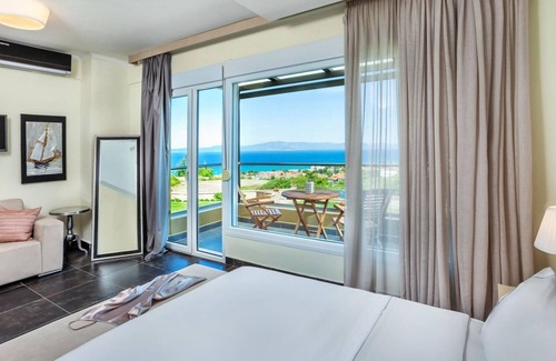 Pallini Villa | Sunny Villa Grande in Kassandra