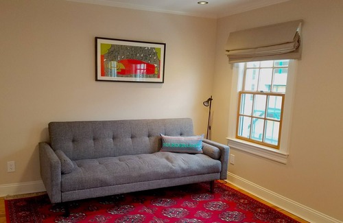 Williamsburg Apartment | Sunny Williamsburg 2bdr with 3 beds. Great location and 15 minutes to Union Sq.