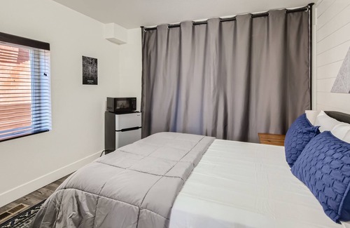 Sunnyside Apartment | Sunnyside Denver guest suite - Pet Friendly!