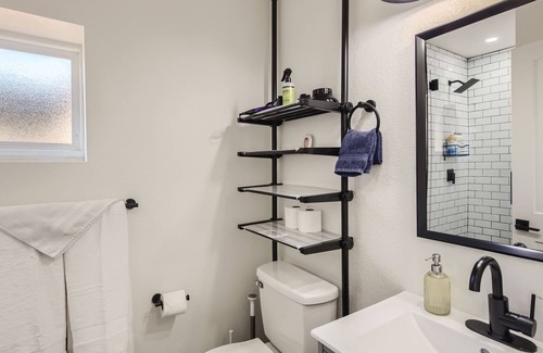 Sunnyside Apartment | Sunnyside Denver guest suite - Pet Friendly!