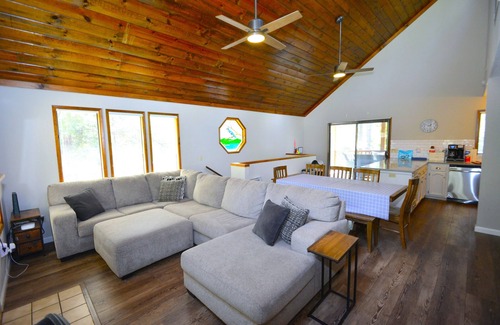 Bass Lake House | SunRidge at Willow Cove