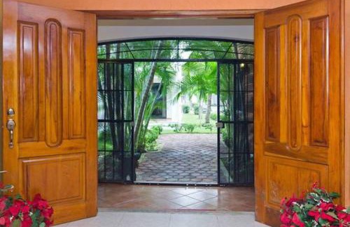 Playacar Bed & Breakfast | Sunrise Double Room in Stunning Villa Playacar Ii