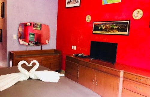 Playacar Bed & Breakfast | Sunrise Double Room in Stunning Villa Playacar Ii
