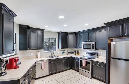 Gainesville House | Sunrise Family-Friendly Oasis with Pool. Bring the dogs.