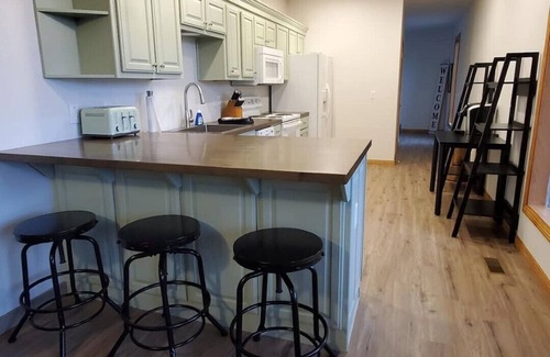 Bella Vista House | Sunrise House Lower Level One Bedroom