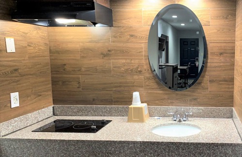 Channelview Hotel | Sunrise Inn & Suites