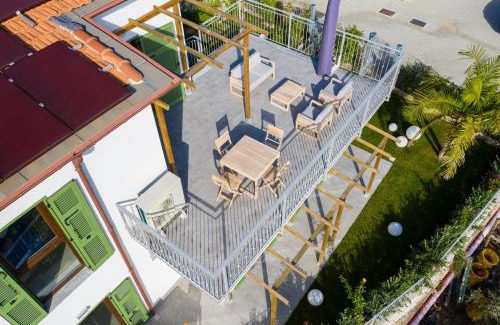 Cipressa Apartment | Sunrise