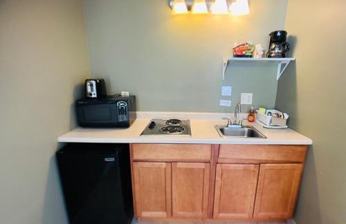 York Beach Hotel | Sunrise Motel