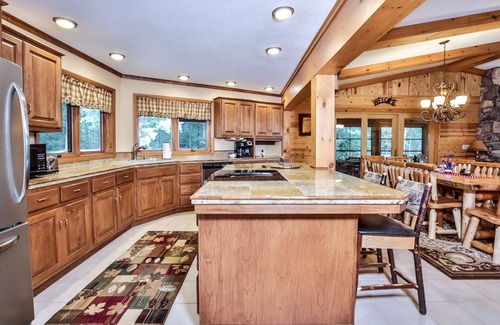 Eagle River House | Sunrise Pines Lake Home On The Largest Chain of Lakes in Eagle River!