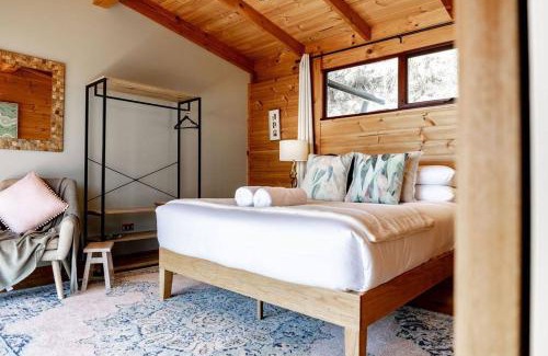 Bicheno House | Sunrise Place - Above the Trees