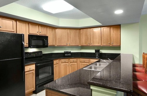 Downtown Myrtle Beach Condo | Sunrise-to-Sunset Splendor 3BR Oceanfront Condo