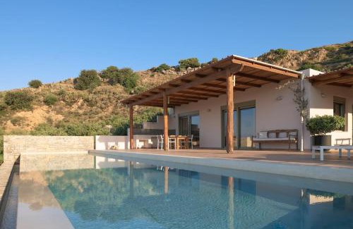 Agios Vasileios Villa | Sunrise Villa, a Secluded Gem in South Crete