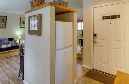 Sunriver Apartment | Sunriver Vacation Rental w/Community Hot Tub!