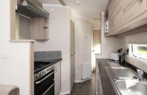 Looe House | Sunseeker Caravan by Belvilla