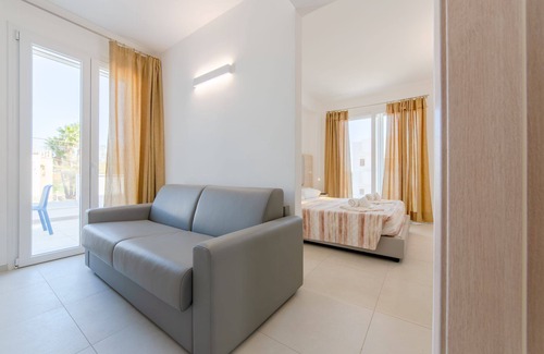 Torre Pali House | Sunset 194 beachfront