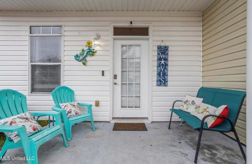 Gulfport House | Sunset Beach Hideaway