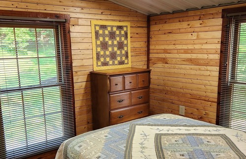 Eddyville Cabin | Sunset Cabin on Lake Barkley