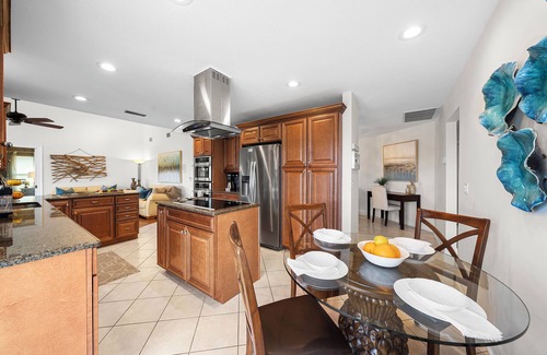 Caloosahatchee House | Sunset Canal - Waterfront Luxury, Heated Salt Pool, Dock, Kayaks, Bikes & Golf