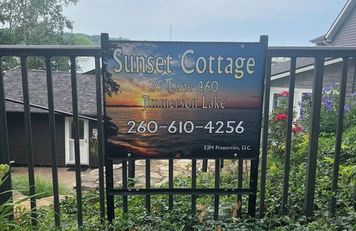 Lake James House | Sunset Cottage on Jimmerson Lake
