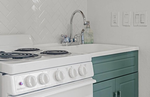 Fairfield Bay Condo | Sunset Cottage