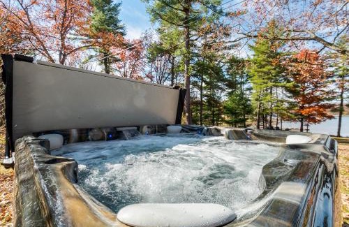 Swanton House | Sunset Cove