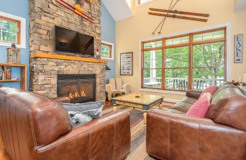 Swanton House | Sunset Cove