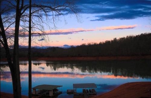 La Follette House | Sunset Dreams-Norris Lake