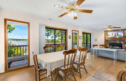 Gravois Mills House | Sunset Escape - Fit For 8