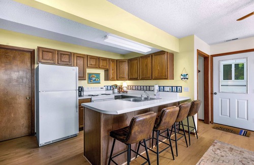 Lake of the Ozarks House | Sunset Escape - Fit For 8!