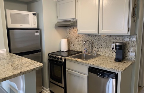 Myrtle Beach Condo | Sunset Getaway *Newly Renovated* Full Ocean View Condo