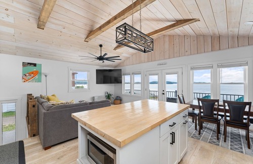 Colchester House | Sunset Getaway with Private Beach and Hot Tub