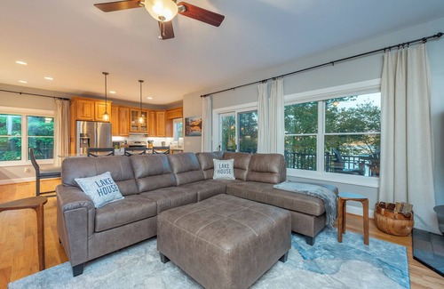 Forest Lake Heights House | Sunset Haven on Lake James | Private Dock, Fire Pit & Game Room!