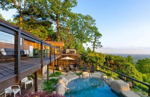 Greenville - Spartanburg House | Sunset Haven-Private resort Greenville, SC with hot tub, pool, sunset view