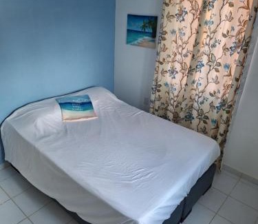 Sunset Heights Apartment | Sunset heights 2 bedroom appartment