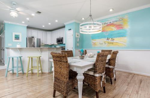 Sunset Island Apartment | Sunset Island - 6 Fountain 2A