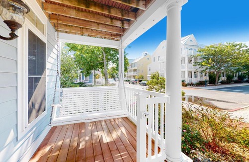 Sunset Island House | Sunset Island - Beachside Mews 1 & 2