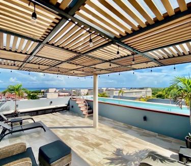 Luis Donaldo Colosio Apartment | Sunset Kin Beach Apartments