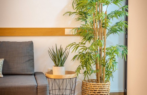 La Goleta Apartment | Sunset Malaga Apartments - Mitjana 3.2
