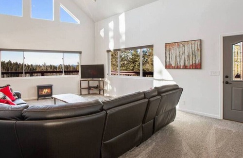 Florissant House | Sunset Mountain Getaway - Mtn. Views, Ski central, chefs kitchen, sunsets