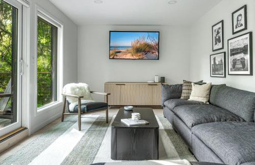 Michiana House | Sunset on Pokagon