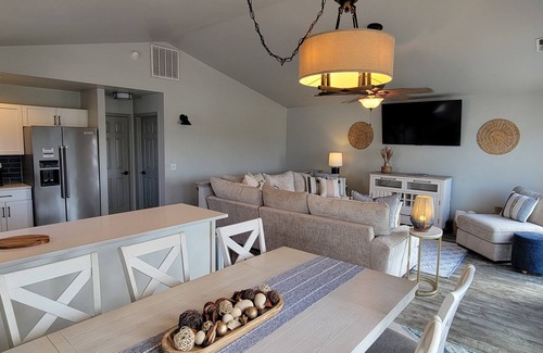 Colington Harbour House | Sunset on Soundview! Waterfront! Pool Access! Bring Your Boat!