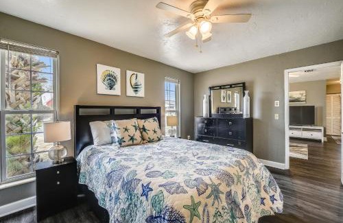 Holiday Beach House | Sunset on Sunset by Book That Condo
