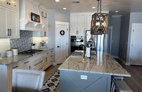 St. George House | Sunset Retreat, Sunset Retreat