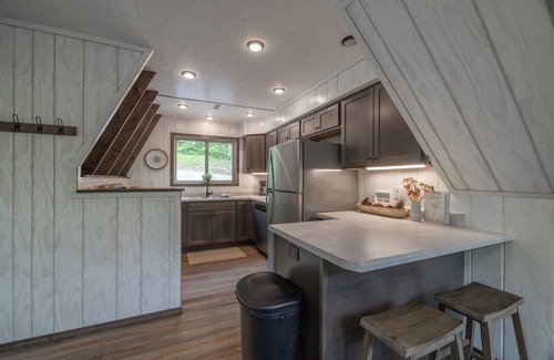 Innsbrook Ski Chalet | Sunset Ridge Hideaway by Innsbrook Vacations!