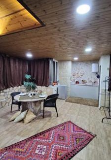 Al-Maghtas Apartment | Sunset Roof apartment
